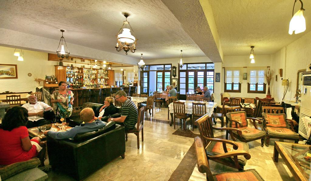 Hotel Pela Skala Kallonis Eksteriør billede
